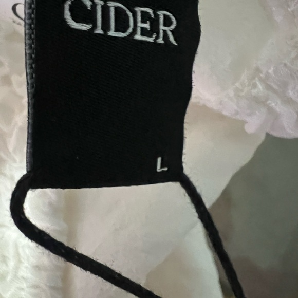 Cider White Textured Camisole Top zise L - Picture 6 of 6